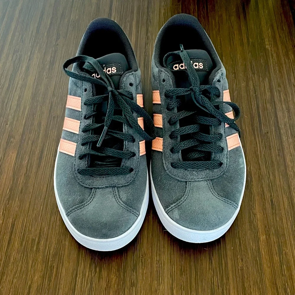 adidas Women's Gray Suede Sneakers with Pink Stripes